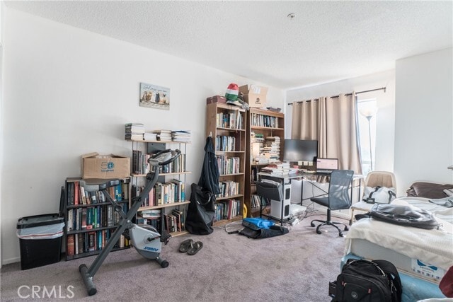 Building Photo - 450 E 4th St