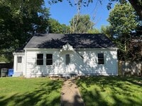 Building Photo - 1120 Sparks Rd