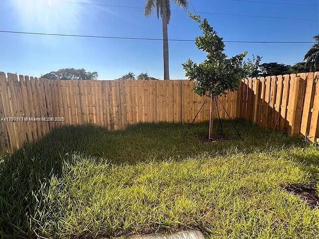 Building Photo - 24700 SW 119th Pl