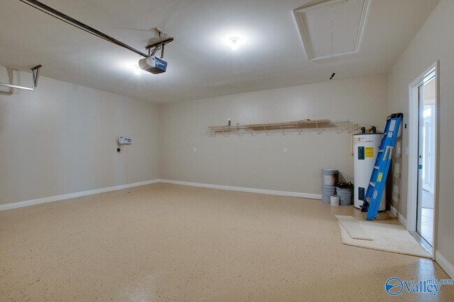 Building Photo - 3017 Brunswick Cir SE