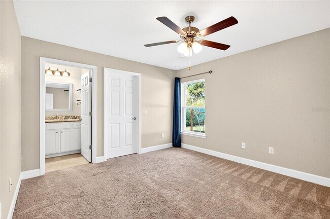 Building Photo - 501 Marion Oaks Golf Rd