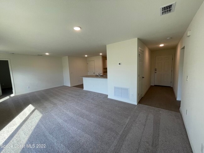 Building Photo - 1218 Landau Rd SW