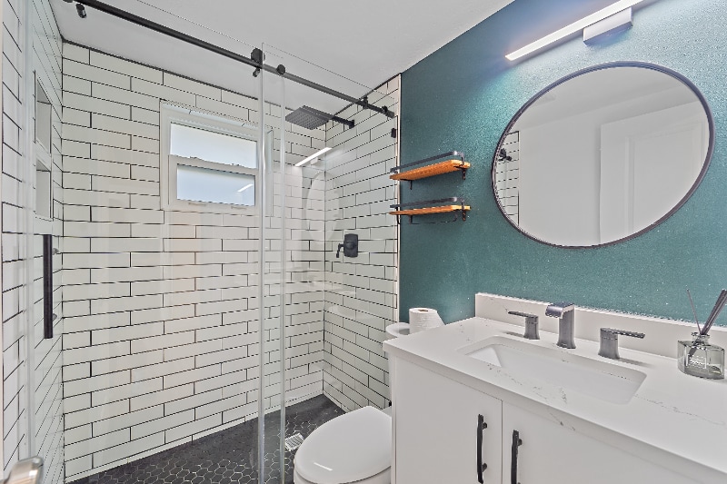 Building Photo - 4526 S Lockwood Ridge Rd