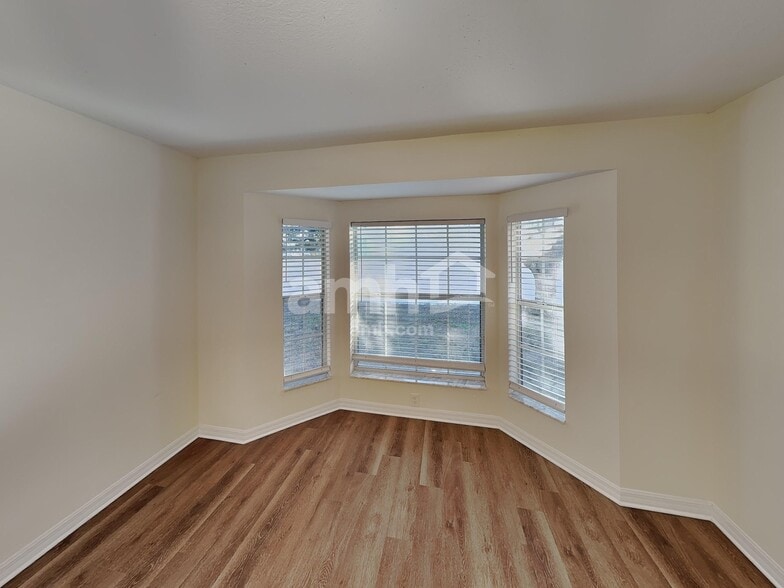 Building Photo - 4611 Treasure Cay Rd