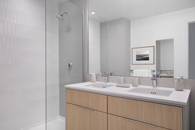 Building Photo - 33 Park View Ave