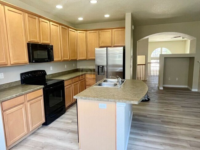 Building Photo - 10829 Tincup Creek Point