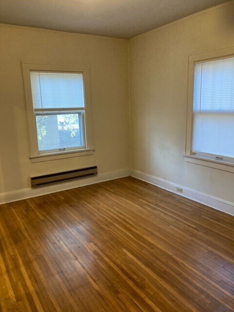 Bedroom - 1845 Portland Ave