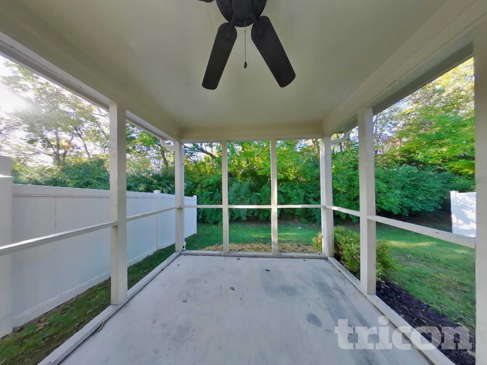 Building Photo - 9225 Dry Creek Dr