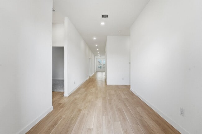 Building Photo - 14919 Calluna Heather Ln