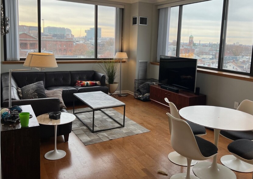 Primary Photo - 169 Monsignor Obrien Hwy