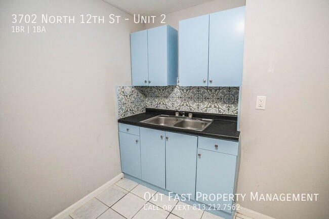 Building Photo - Cozy 1-Bedroom Apartment in Vibrant Ybor H...