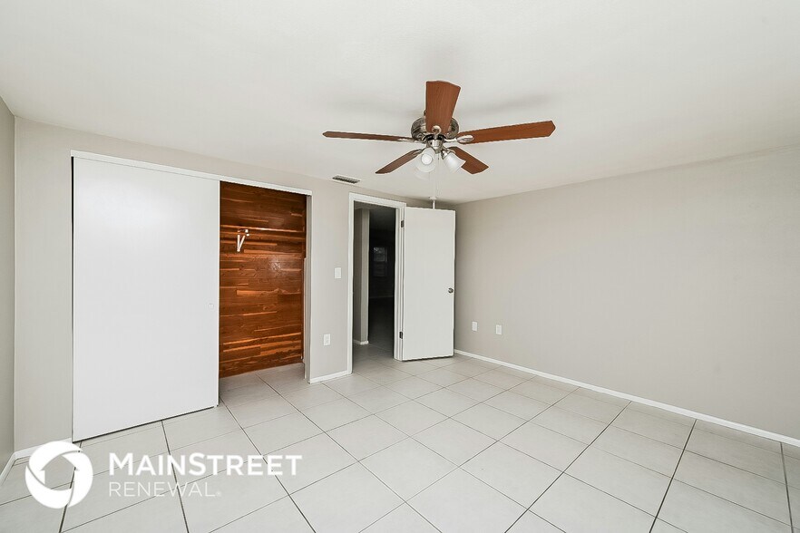 Building Photo - 7315 San Carlos Dr