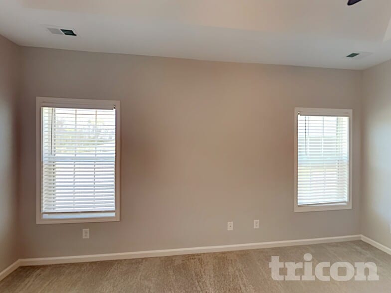 Building Photo - 1014 Cyril Dr