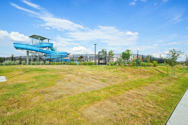 Building Photo - 13802 Oolite Run