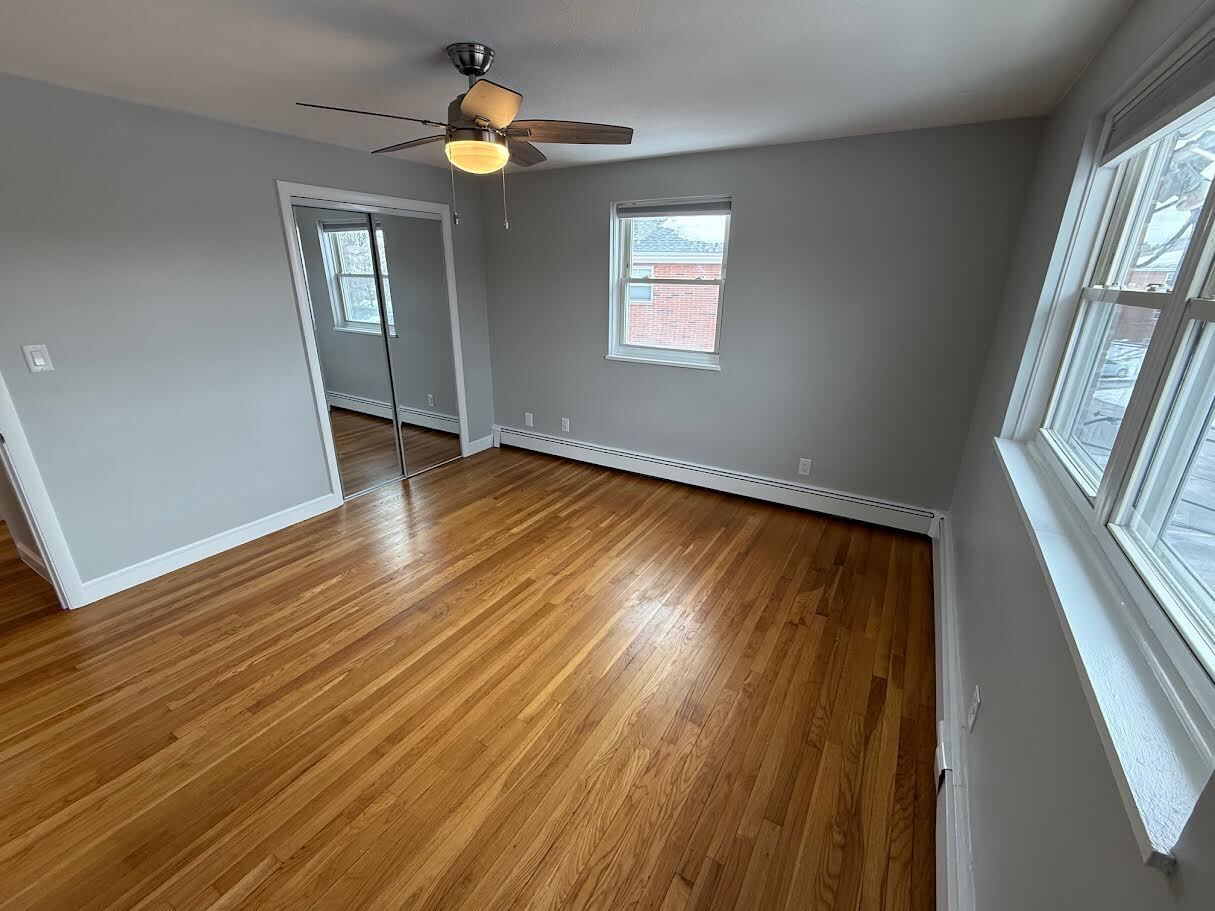 Building Photo - 21 Warren St