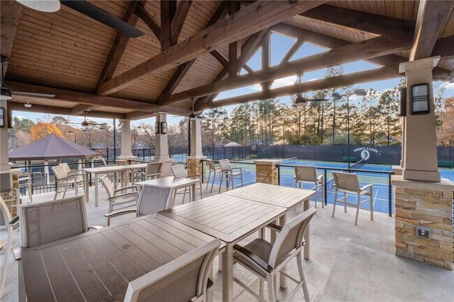 Building Photo - 445 Water Shadow Ln