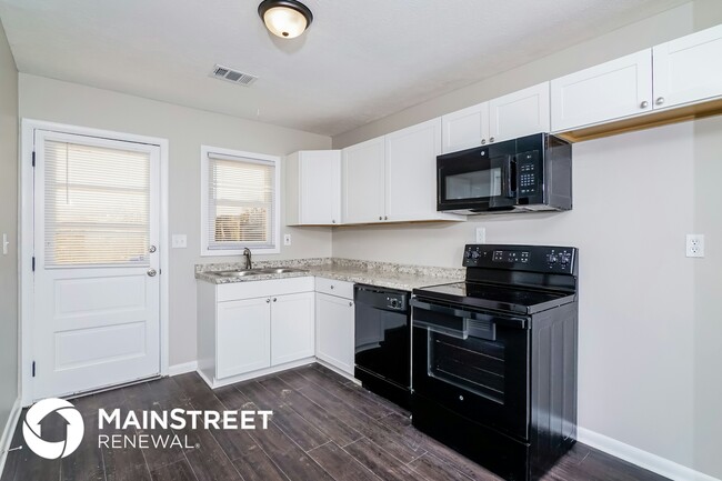 Building Photo - 6404 Venango Dr