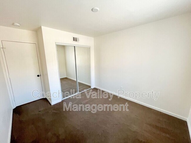 Building Photo - 72694 Eagle Rd