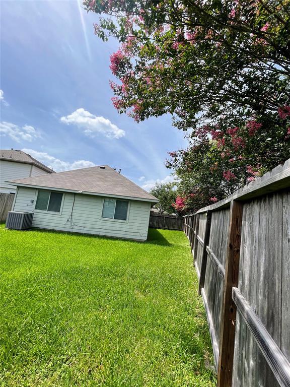 Building Photo - 4010 Bealey Ln
