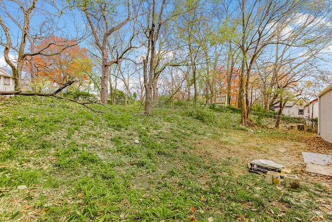 Building Photo - A charming single-family home near Waldo &...