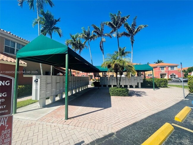 Building Photo - 11500 NW 60th Terrace