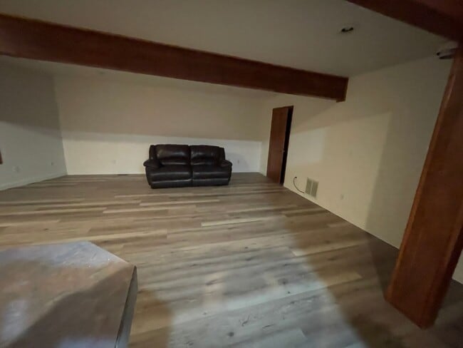 Building Photo - 383 Deer Trail