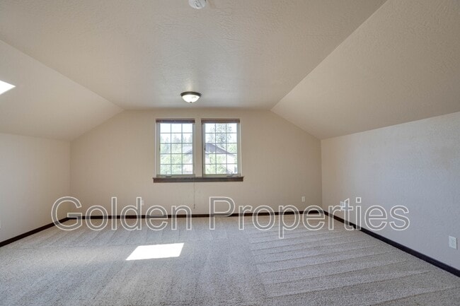Building Photo - 2636 W Renoir Dr