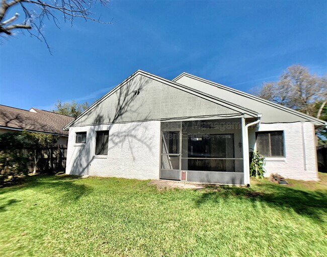 Building Photo - 295 Morning Glory Dr