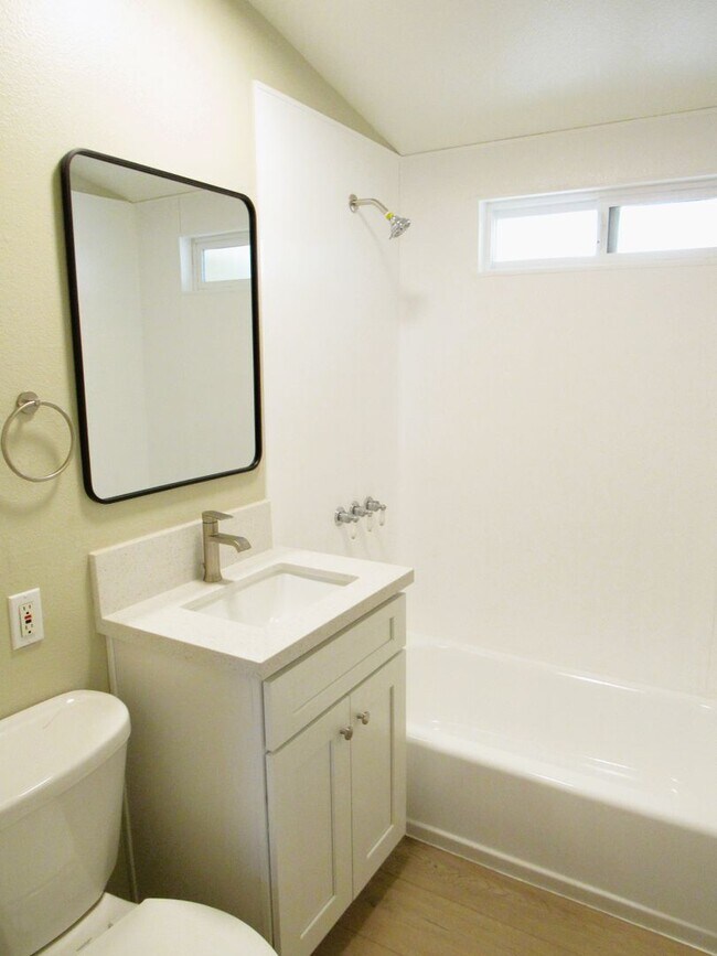 Building Photo - Modern Renovated Single Story 3-Bedroom, 2-Bathroom House