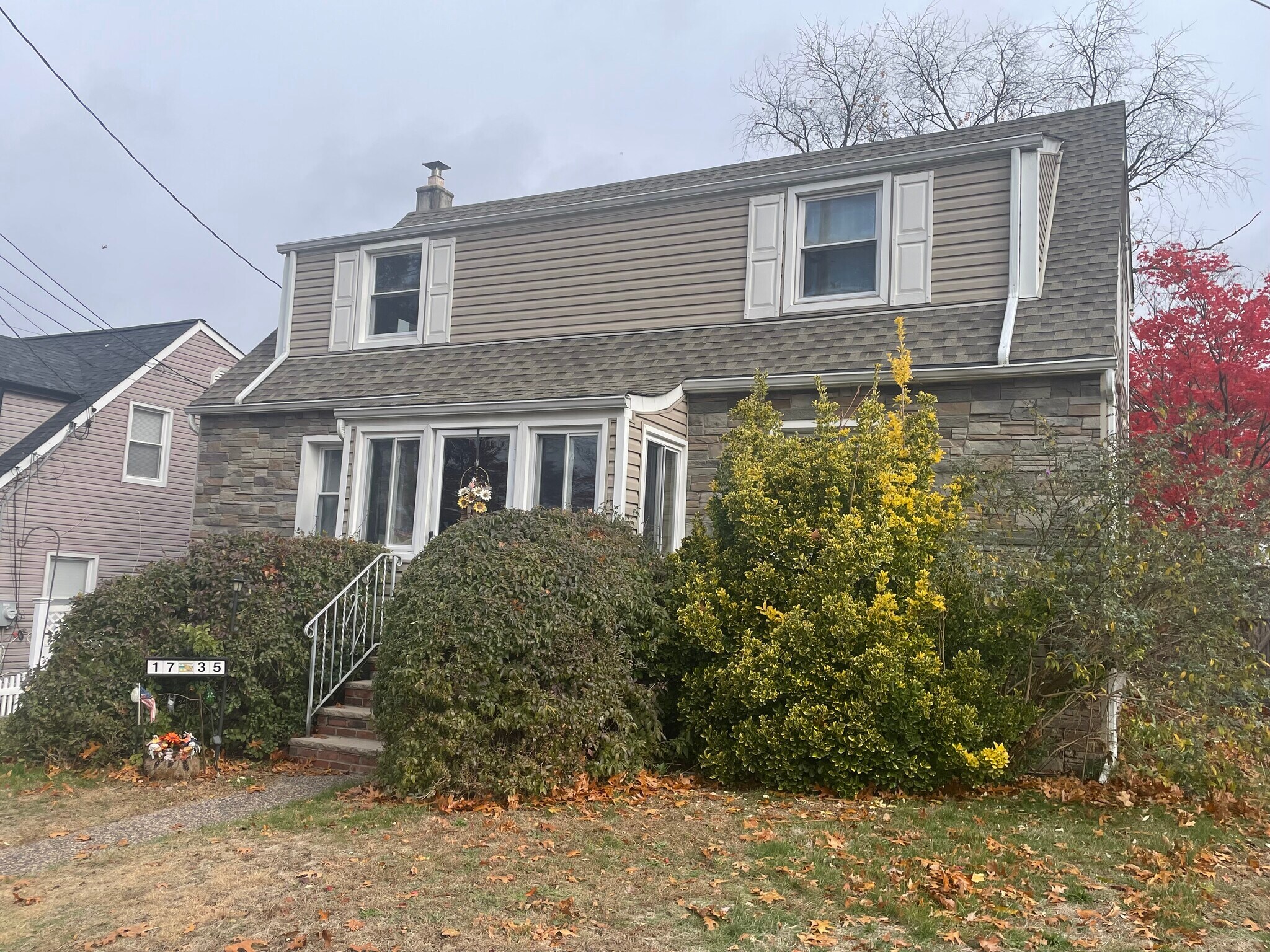 Building Photo - 17-35 11th St