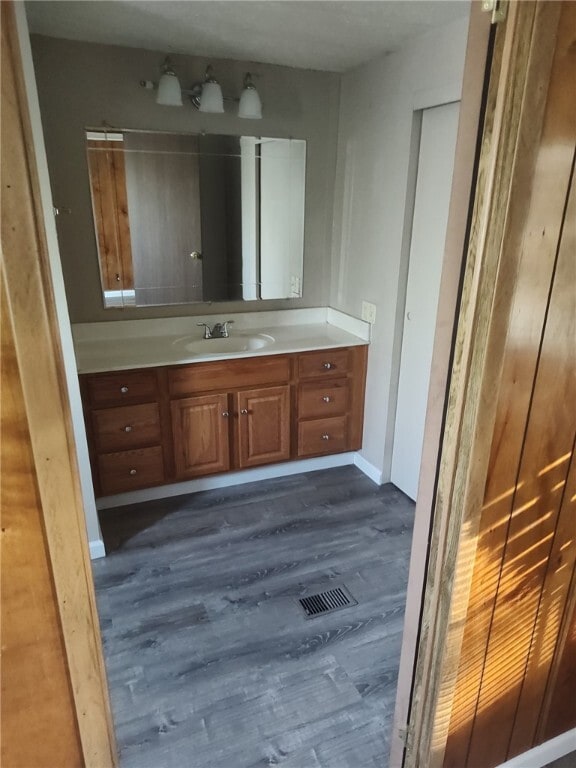 Building Photo - 1900 Colorado Blvd