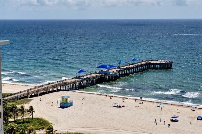 Building Photo - 111 N Pompano Beach Blvd