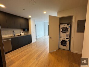 Building Photo - NORTHERN BOULEVARD