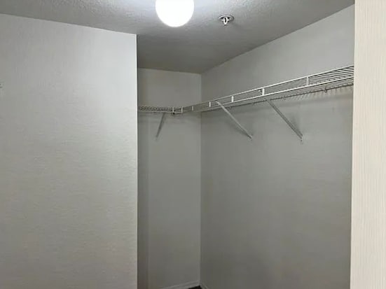 Building Photo - 831 Camargo Way