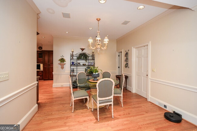 Building Photo - 1640 Lazy River Ln