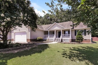 Building Photo - 115 Callisto Way