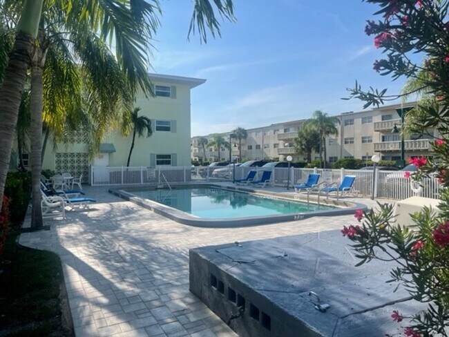 Building Photo - 2BR 2BA CONDO LOCATED CLOSE TO PORT CANAVERAL