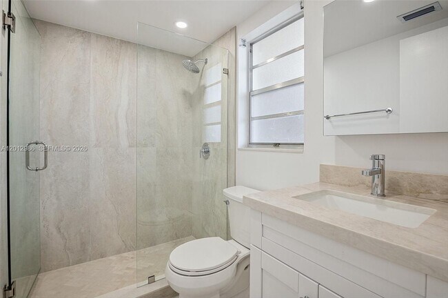 Building Photo - 7775 SW 86th St