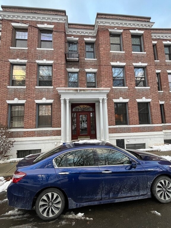 Building Photo - 34 Kinross Rd