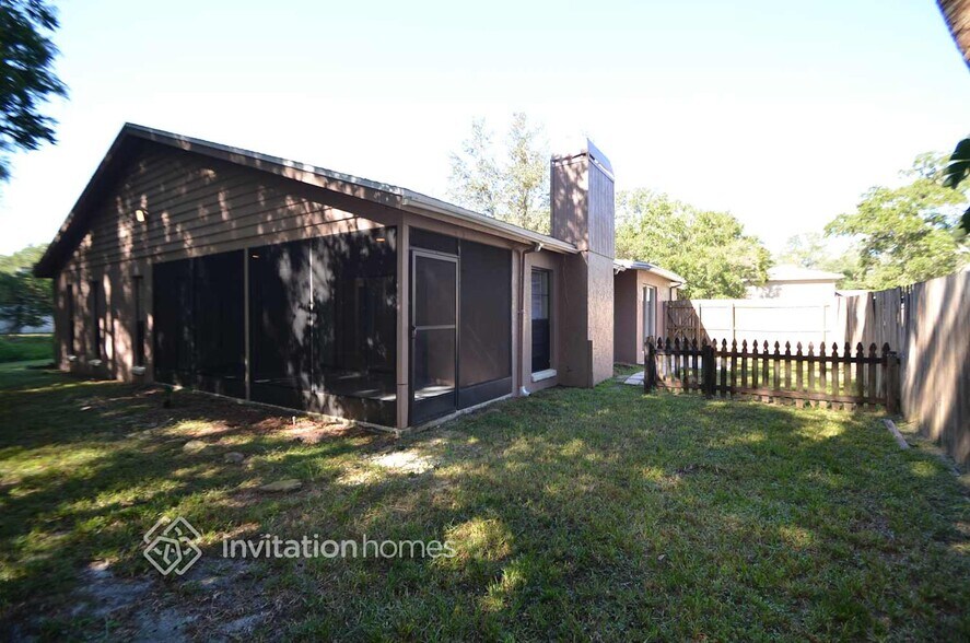 Building Photo - 4512 Grainary Ave