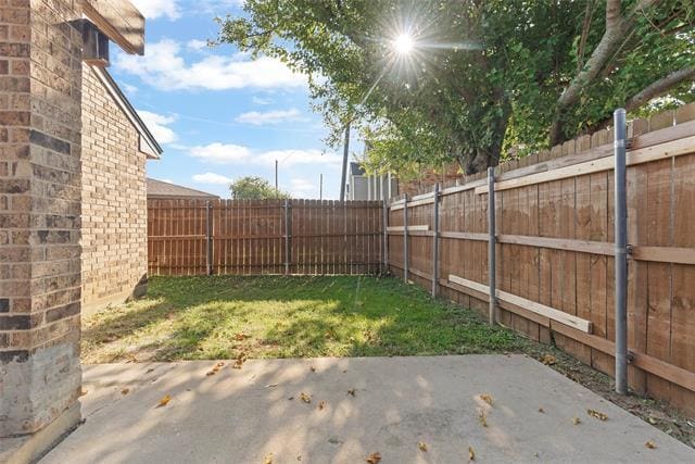 Building Photo - 3900 Camelot St