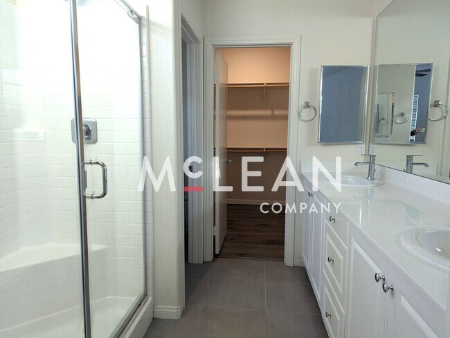 Building Photo - Skyborne 3BR/3BA Home for Rent - with Casita