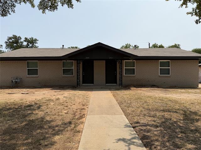 Building Photo - 2511 Normont Cir