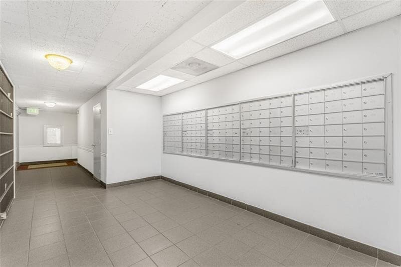 Mail boxes - 3060 Pharr Court North NW