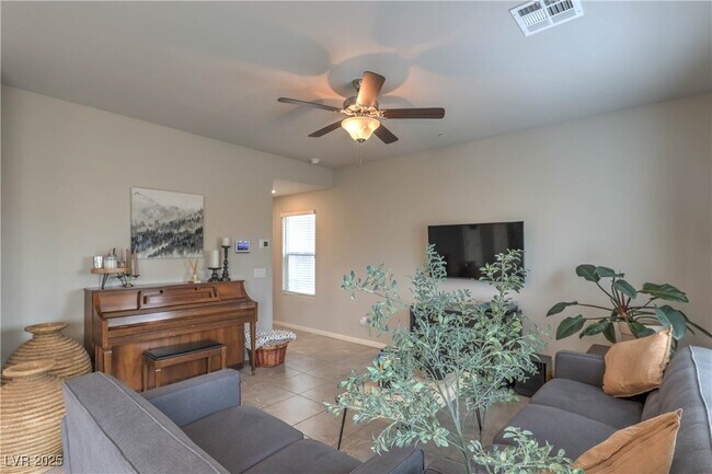 Building Photo - 9074 Meadows Ln