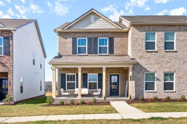 Building Photo - FOR LEASE- TOWNHOME IN THE PRESERVE AT BELLE POINTE!