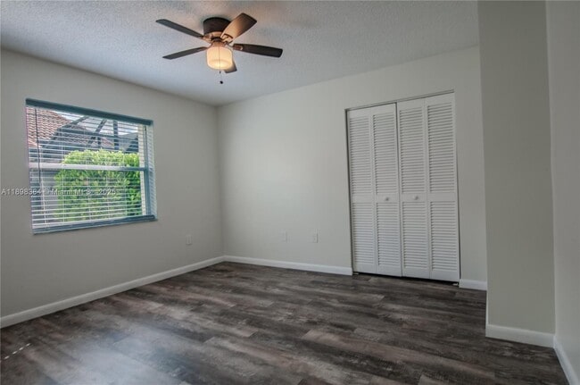 Building Photo - 7440 NW 65th Ln