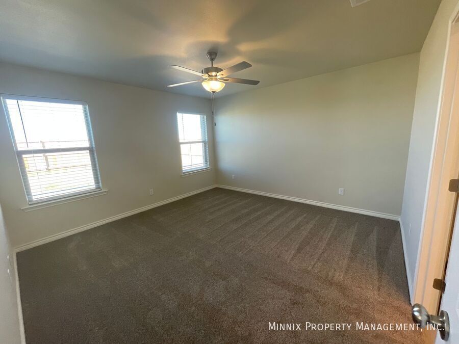 Building Photo - 1345 Bajada St