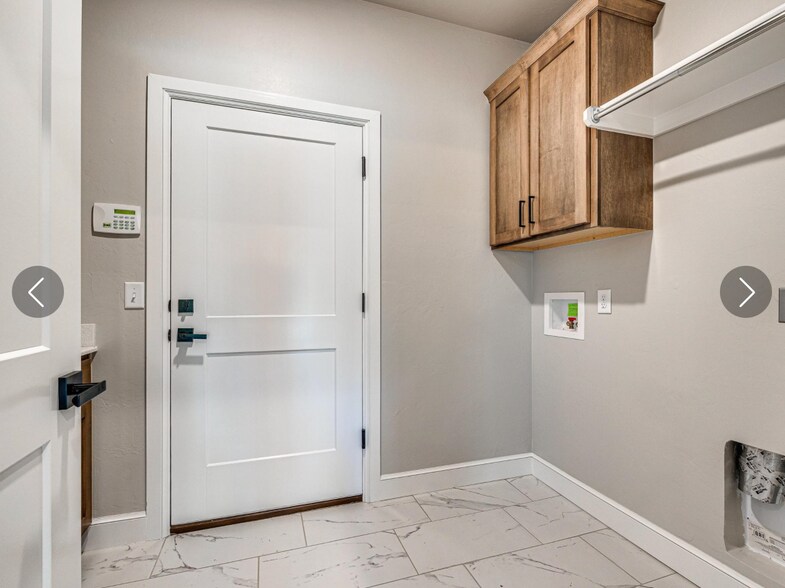 Building Photo - 2017 Marsala Dr