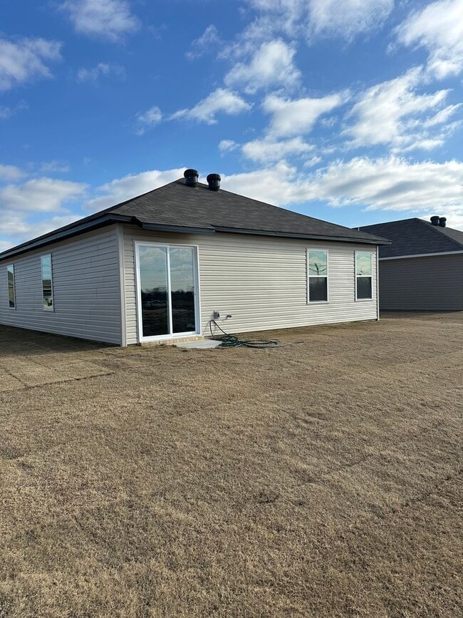 Building Photo - Coming Soon to Whitetail Crossing | Stunning 3 Bedroom, 2 Bath Home